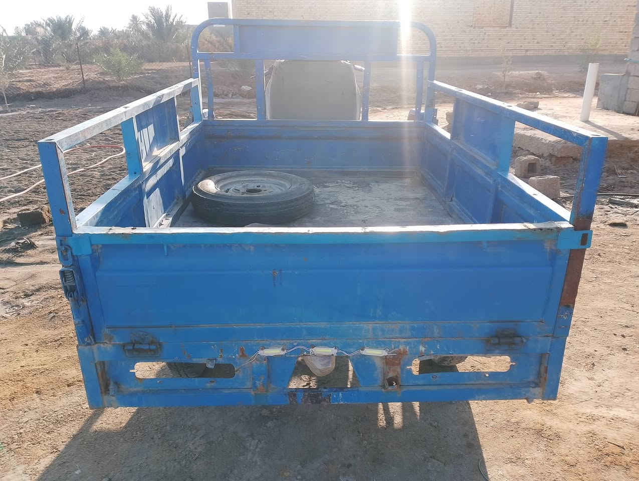 سلام عليكم ستوتة جمرة القديمة للبيع((كلك كلك))محركهة جمرة22 مامفتوح كهربائيات كلها جديدة وشغالة والسدر جديد توني شادة هو والتاير الگدام السعر750 وبي مجال
مكاني ناصرية سيددخيل ***********
