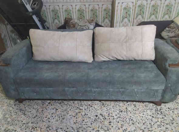 اغراض منزليه اللبيع العنوان حله ناحيه ابي غرق شارع المحكمة الاتصال على الرقم التالي *********** حلة
