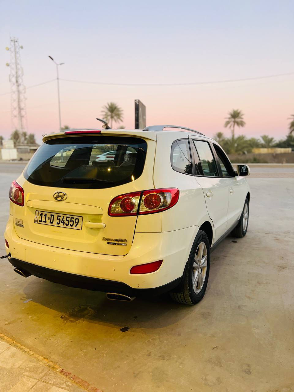 السلام عليكم سنتافي 2012
خليجي  6سلندر. 
7. راكب
نصف فول 
3قطع تبريد 
رقم بغداد دولي بأسمي 
سياره كفاله عامه من كلشي 
السعر. 173 وبيه مجال. حك الجيه 
العنوان.  بابل 
***********
