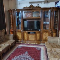 معرض تركي لعرض ٣ وربع والارتفاع مترتين سعر 150 وبيها مجال للاستفسار 07...