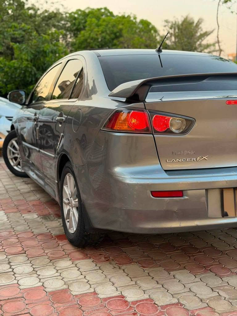 لانسر شارك 2016 اردني اعلى فئه توب لاين جميع الكماليات لعشاق الحالات النادره عربيه فابريكا بالكامل ما عدا داير الرفرف واكصدام امامي عداد 160 الف صيانات توكيل مرور القاهره المعاينه العاشر من رمضان للتواصل (٠١٠١٩١٧٦٢١٧)(01019176217) مدينة العاشر من رمضان, الشرقية


**إذا كنت صاحب هذا الإعلان وتريد حذفه لأي سبب، رجاءا أرسل رسالة إلى الدعم الفني**