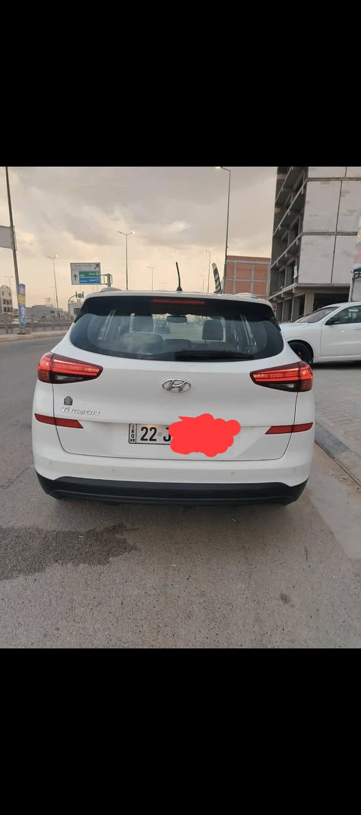 السلام عليكم توكسان للبيع موديل 19 بصمه سياره كلين بسمي سنويه شراي يتصل عل رقم *********** كركوك, العراق
