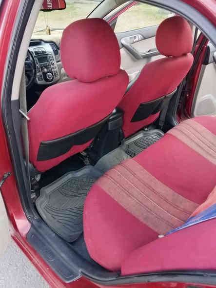 سلام عليكم كيا سيراتو خليجي 2012 فول موصفات 1/1 مكينة 1600 رقم بغداد باسمي
بصمه 
تحكم ستيرن شفتات
مري شفط 
كشنات جلد 
فتحه
كير مكينه تبريد تدفئه كله شغال مابيه اي نقص 
السعر 98 وبيه مجال قليل حك الجيه 
للبيع مكاني بغداد حي الجهاد الاستفسار الاتصال *********** متوفر واتساب
