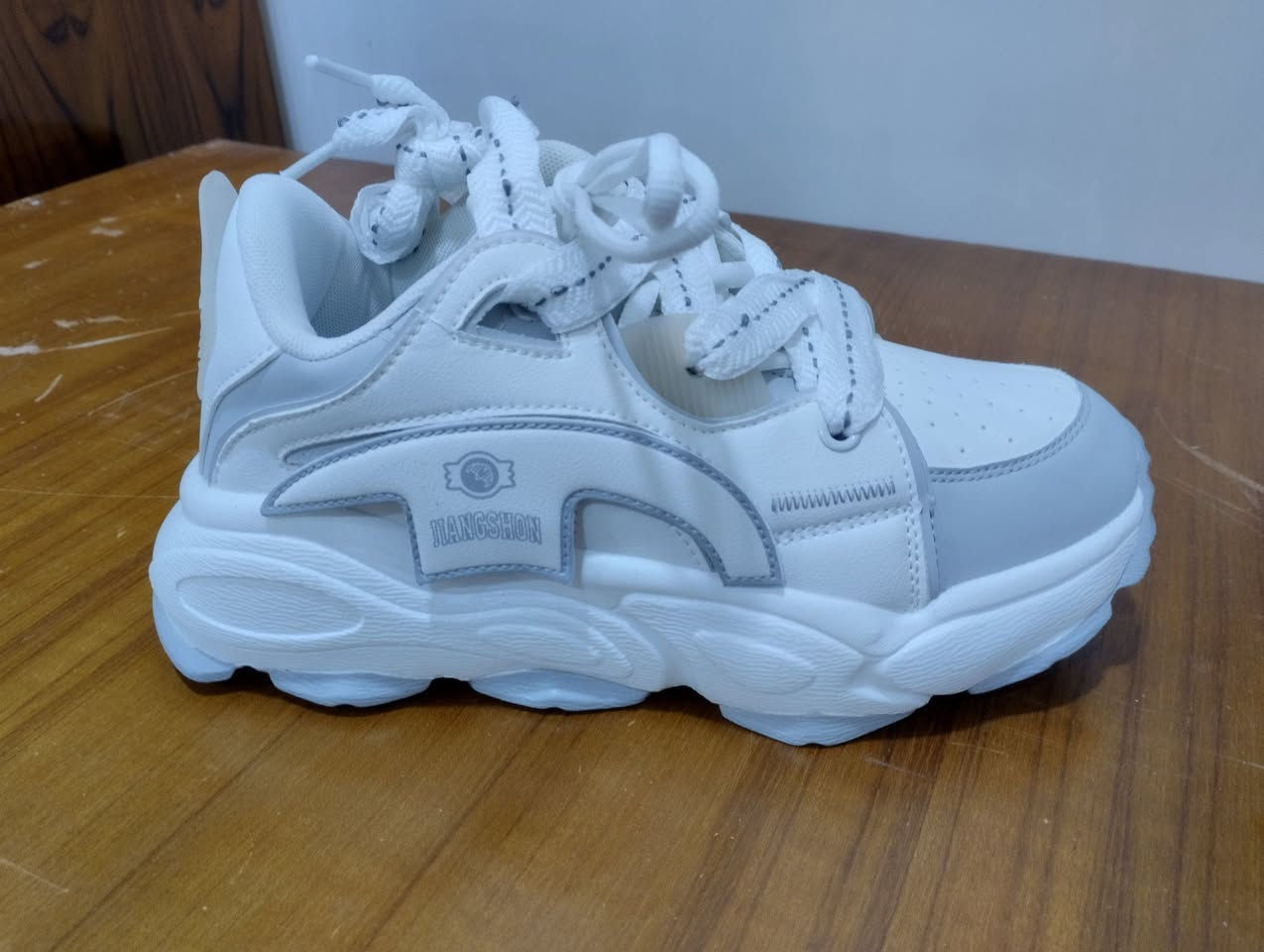 القطعه 10 ثنين 16 الف  توصيل موجود


**إذا كنت صاحب هذا الإعلان وتريد حذفه لأي سبب، رجاءا أرسل رسالة إلى الدعم الفني**