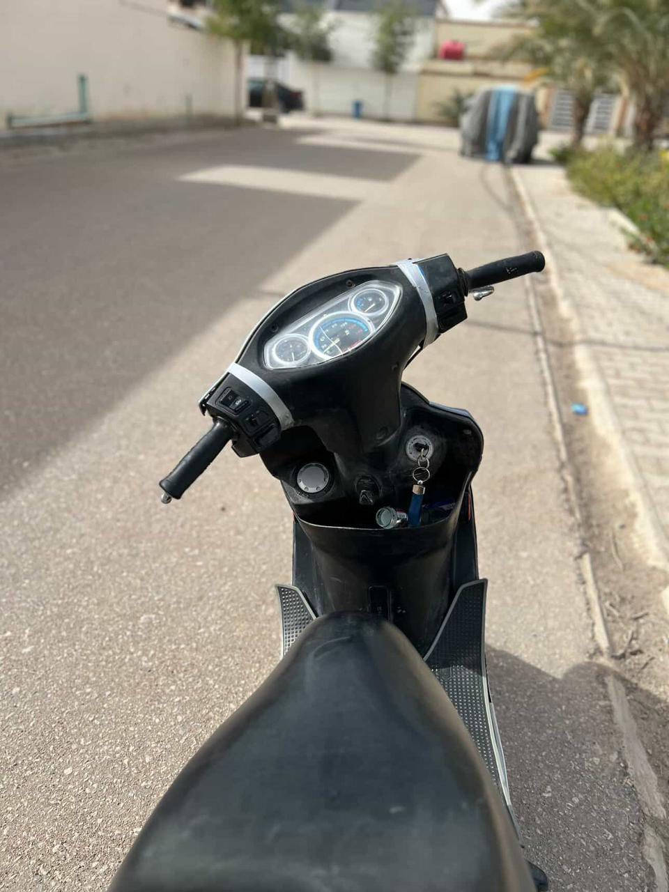 دراجة للبيع ..  
فول مواصفات جديده استخدام قليل 
صاحب دراجة موظف وما يستخدمهة 
العنوان النجف / ابو صخير 
السعر : 600 الف وبيها مجال
للتواصل على الرقم : ***********
اني مكلف بالنشر فقط اما تواصل على الرقم اعلاه
