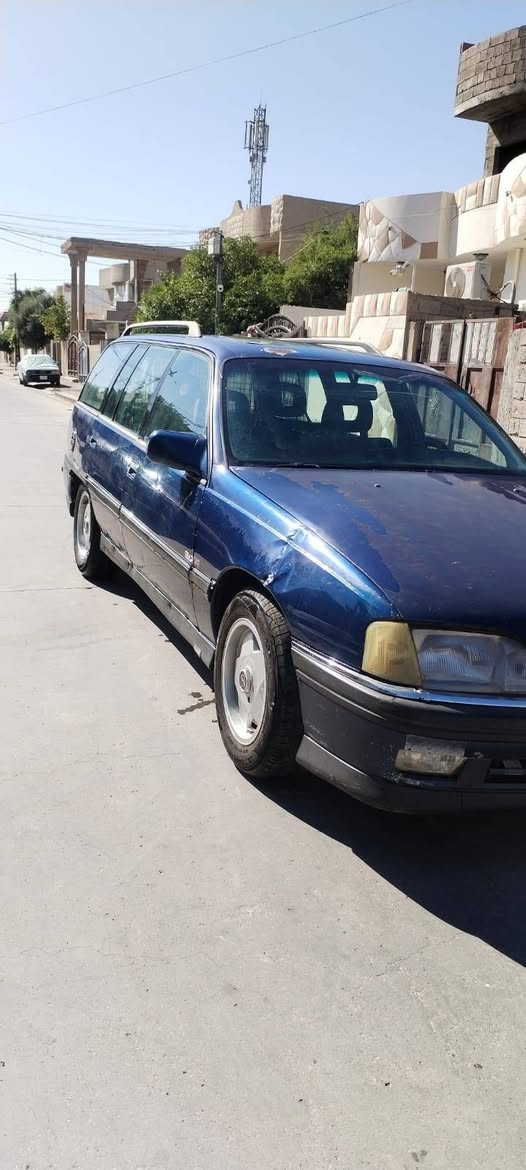 سلام عليكم اوپل اوكيگا أستيشن للبيع موديل 92. كير اتوماتيك  تبريد بلادي لون نيلي سياره رقم كركوك مشروع وطني بسمي تحويل ثاني يوم كير مكينه شرط تخم تايرات ويل جديد وسياره أحله من صوره لتواصل *********** كركوك, العراق
