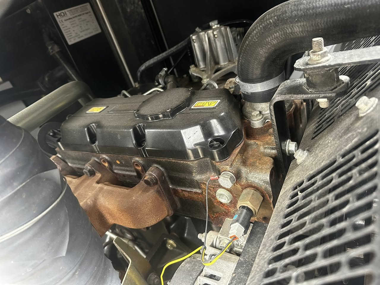 السلام عليكم
للبيع مولد نوع بيركنز انكليزي حديث كاتم
محرك ٣سلندر سوبر ١٠٥ملم وارد بريطاني
توليد لوري سومر بلادي ٥٠كيفي ثري فيز
برودكشن دبسي بلادي فول اوتوماتيك 
عدد ساعات العمل قليل جداً جداً 
شرط الحمل لا بخار ولا تنقيص 
برغي ما مفتوح بيها شرط
للأستفسار/***********
العنوان/بابل-متوفر توصيل الى جميع المحافظات
