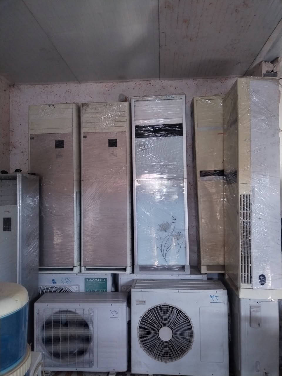 أغراض نضيفه البيع الطيفيه حي السلام سوك زيد المسكف ***********
