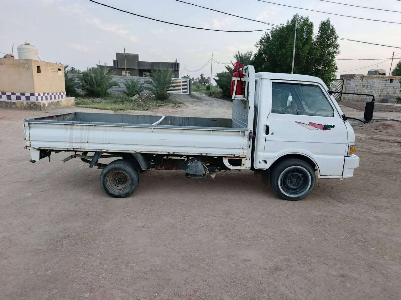كيه حمل موديل ٩٤ مكينة كير سياره جاهزه باسمي للاستفسار الاتصال *********** سعره ٥٥
