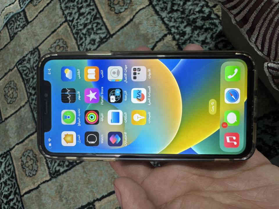 ايفون اكس ذاكره ٢٥٦ مبدل بطاريه وشاشه فيس ايدي واكف وسماعه الفوك ساكته للبيع ١٢٥ وبي مجال مكاني الامين الثانيه ***********
