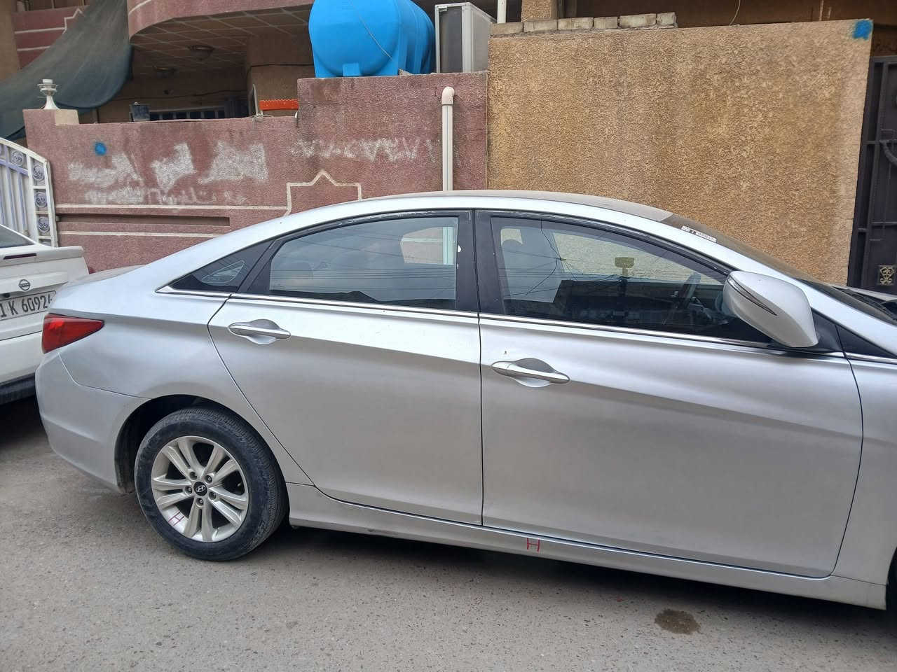 السلام عليكم 
سوناتا موديل ١٣ غاز خط واحد مرقم شمالي سعر 50 ورقه وبيه مجال سياره كامله وحلوه العنوان بغداد وتصل على هذا الرقم***********
