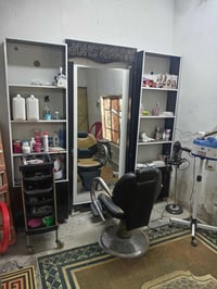 غراض صالون • كرسي حلاقة • مرايا