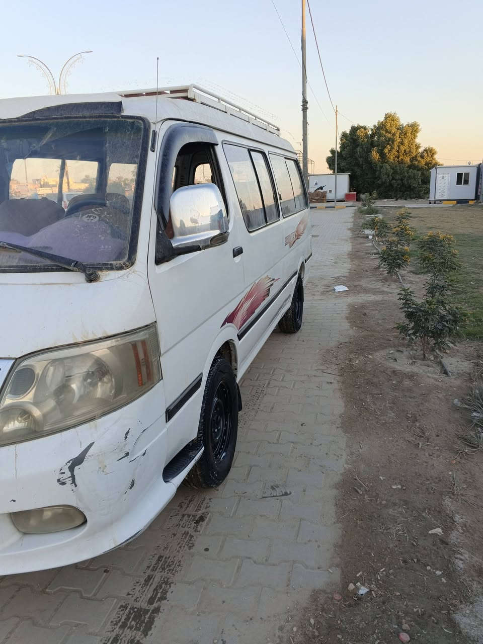 ***********
للبيع
