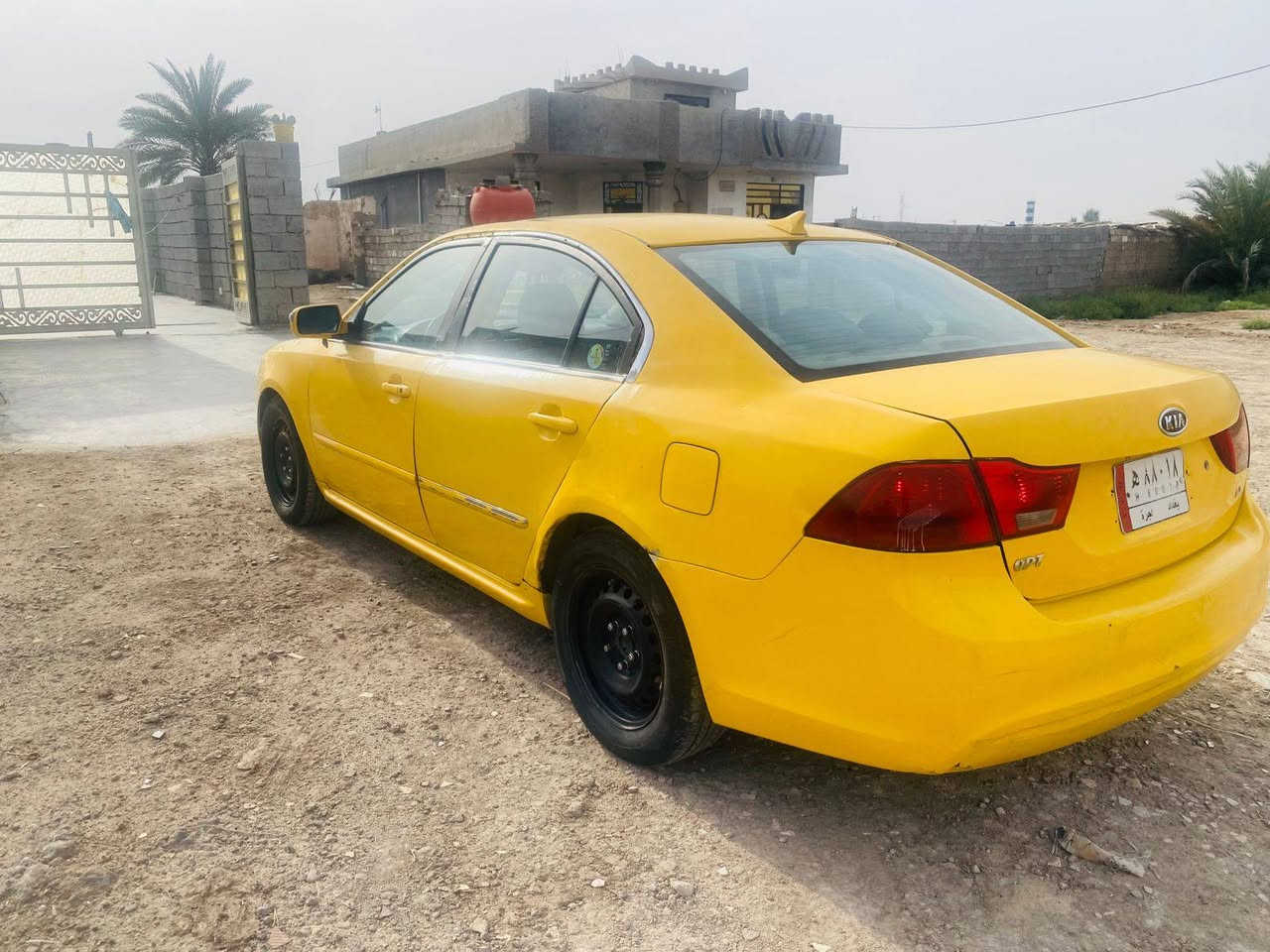 السلام عليكم اوبتما 2009 سنويه نهايه 28 السياره المحرك مالته بي صوت أبيع گايم السياره شوف العين اني من اشتريها بدون سونار أبيع بدون سونار ضربته بل القماره طايح عليها شي بس مكفوله من الگص والعيب الشرعي الحداديه زينه مكان السياره واسط العزيزية سعر ب70 وبيها مجال حك الجيه 
اتصل وتدلل ***********
