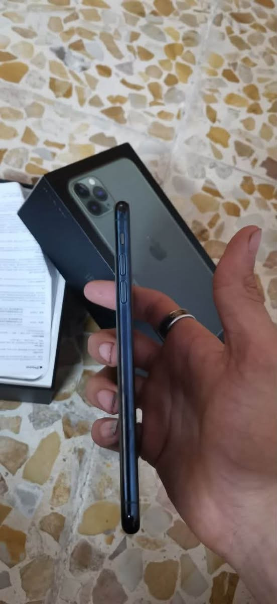 ايفون 11برو ماكس شاصي نضيف ما مفتوح فيس ايديي شغال دبل سيم مع خمس كفرات وشاحنه السعر 370 قفل قفل


**إذا كنت صاحب هذا الإعلان وتريد حذفه لأي سبب، رجاءا أرسل رسالة إلى الدعم الفني**