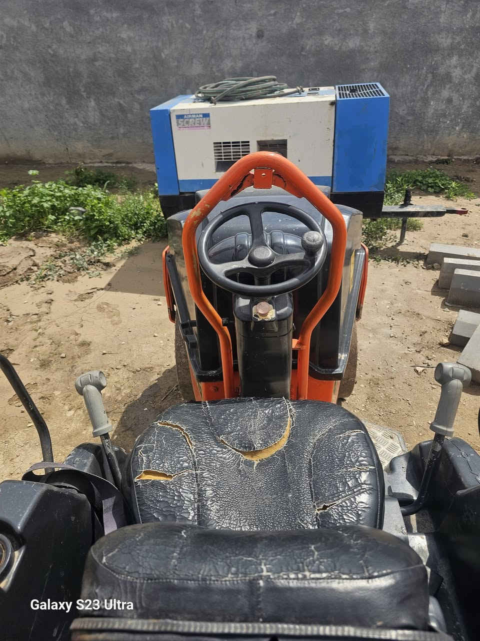 حادله هيمي ٢٠١٩ جاهزه للعمل هزاز امامي خلفي
التواصل لستفسار ***********
    ***********
