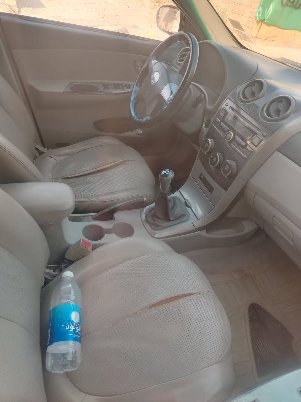 سلام عليكم  سعر 30 جي 3 كير عادي 2013 وكاله عامه بسمي تحويل مباشر بيهه جاملغ خلفي وجارده مصبوغه عام مكينه وكير وتبريد تايرات جدد عوزهه ترتيب بسيط
سعر 30 بيهه مجال للشراي ***********
