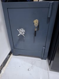 خزنة • مقاوم للكسر والحريق • مقابيل قرية الغدير