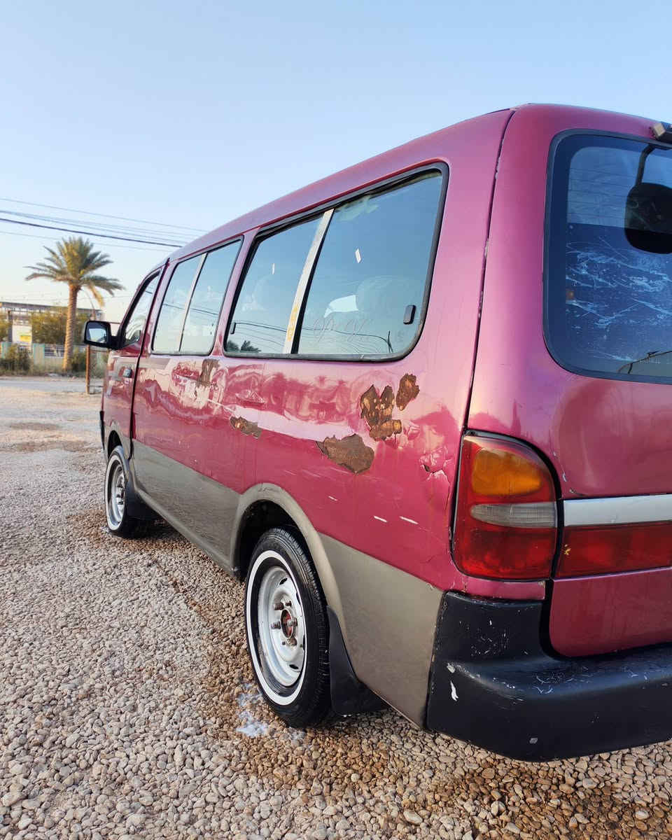 السلام عليكم بريجو للبيع موديل 96 غرامات مصفره  مداور ثاني يوم حداديه محرك(2700)  اكسن مشروطات تخم تاير كشر شوفت عينك مكان السياره نجف ناحية الحيره باقي التفاصبل تصل اوبيك خير ودلل ***********
