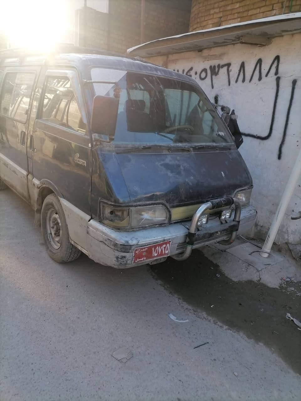 السلام عليكم
كيا بستا موديل 94 سيارة بلاديه
كير ومكينه وتخم تاير جديد
رقم صدامي صدر جديد شواصي جدد امامي وخلافيات باور جديد 
سياره كبل لشارع السعر 20 وبيها مجال
مامتواجد بل فيس رقم الهاتف ***********
مكاني بغداد مدينه الصدر
