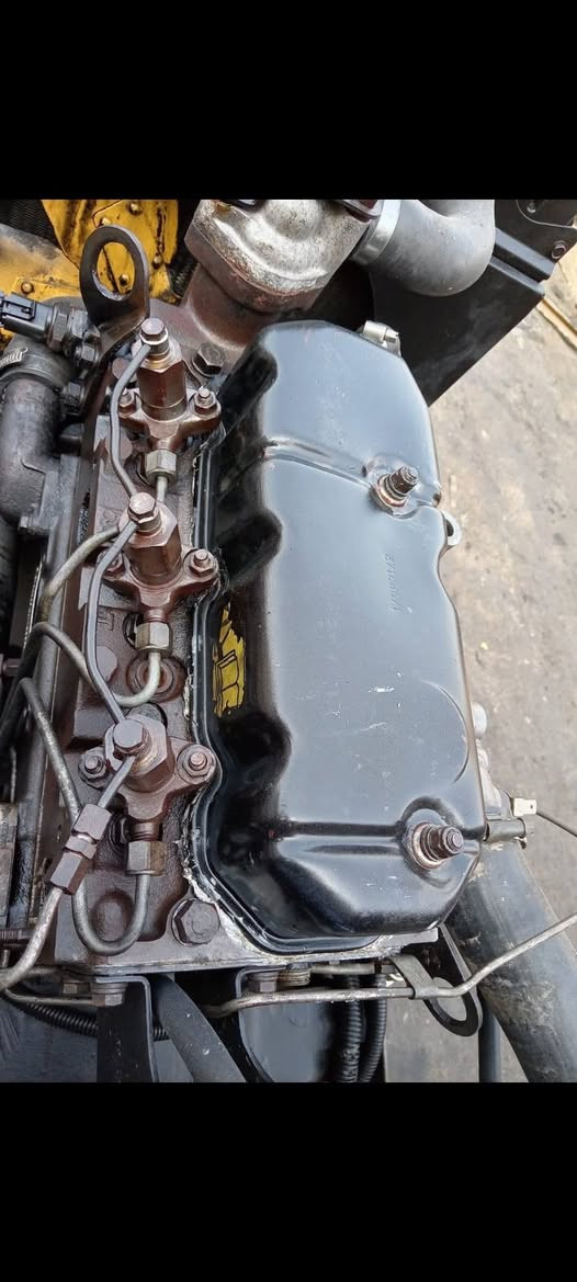 مولدة بيركنز ٣٠ كيفي نظيفه جدا سيت بلادي للبيع بغداد ***********
