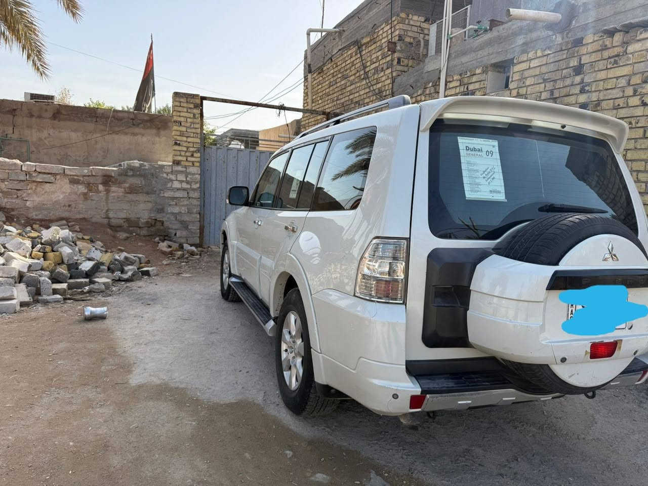 السلامعليكم باجيرو الفين 2010/مكفول فول البغداد /  / السعر 145 رقم *********** سعودي يداده ذهبي العنوان نجف
