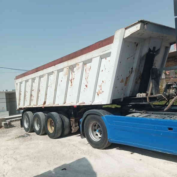 سلام عليكم سكانيه مديل 2012 تخم تاير راس وعربانه للبيع عرجة بدون كلج مكلف بلنشر رقم صاحبه *********** +***********
