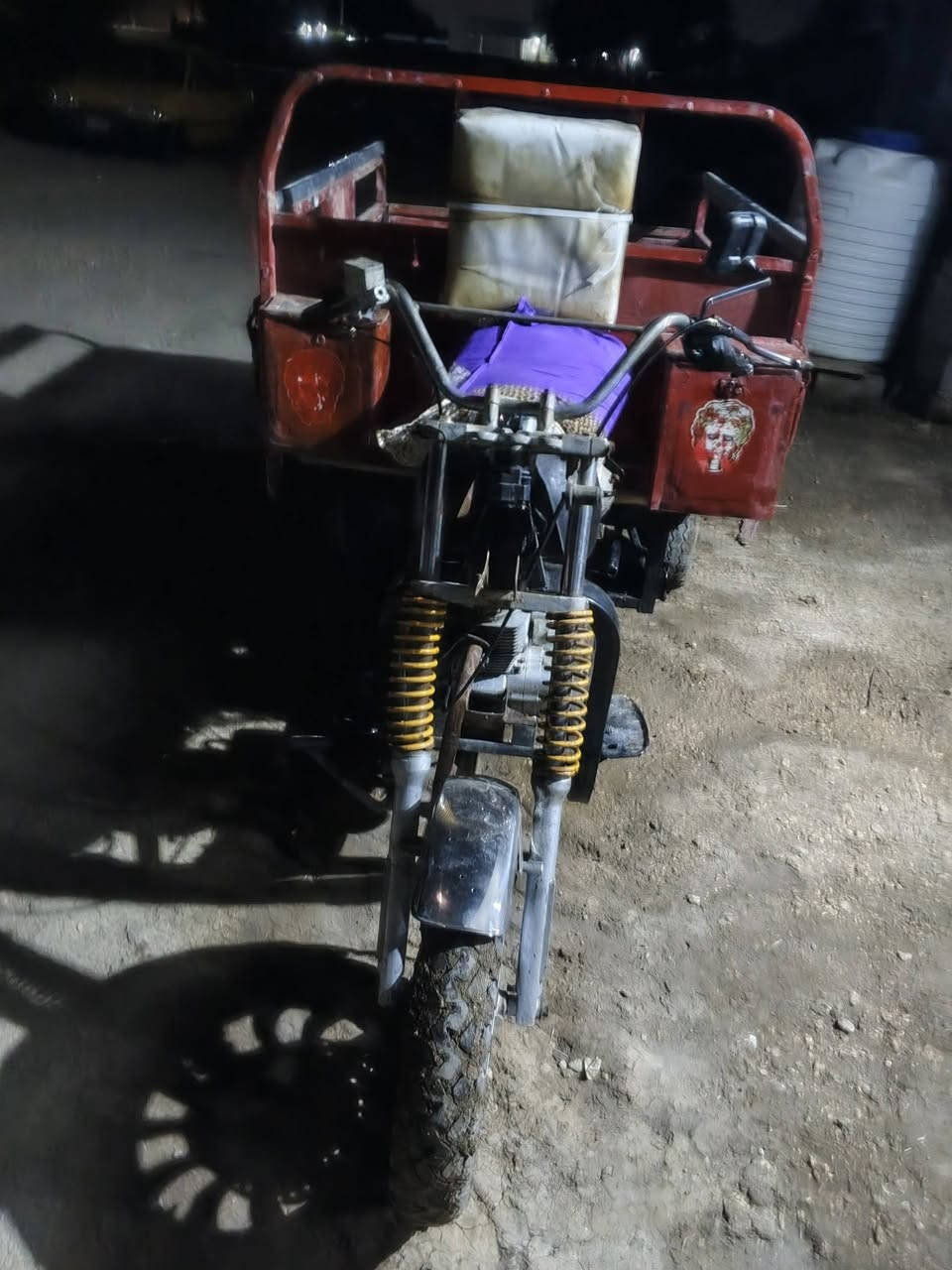 السلام عليكم ستوته شاصي بدي ومحرك جمره شاصي مكفول مكاني بابل المحاويل السعر 550 وبيها مجال للأتصال ***********/***********
