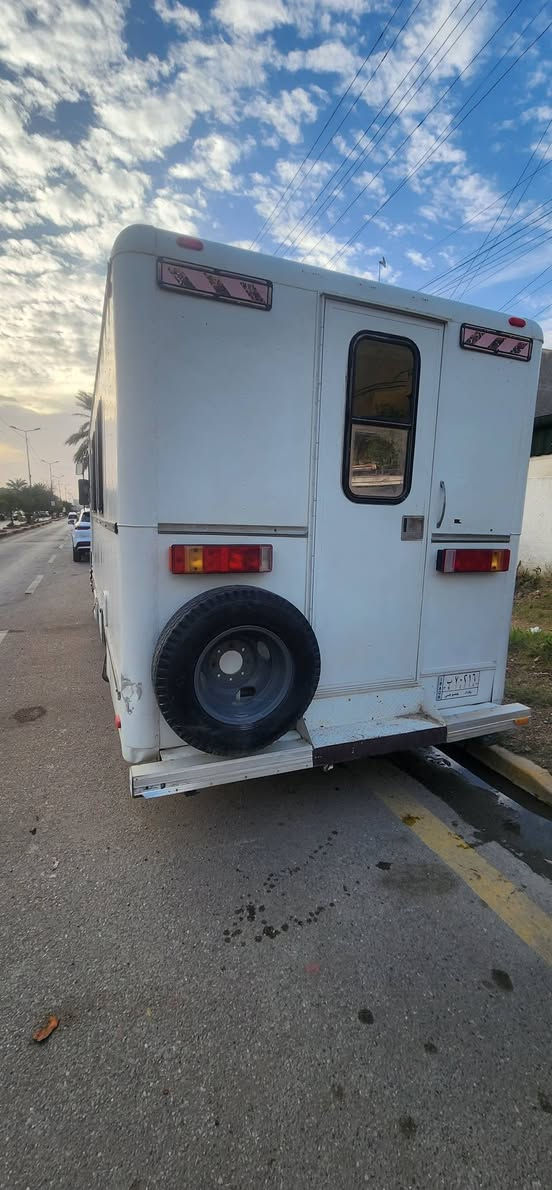 جمسي كرفان
موديل 82 
الفيديو كامل منشور في حساب بيت الاحلام للكرفانات ع التيك توك و الانستغرام و الفيس بوك 
علق ليصلك السعر


**إذا كنت صاحب هذا الإعلان وتريد حذفه لأي سبب، رجاءا أرسل رسالة إلى الدعم الفني**