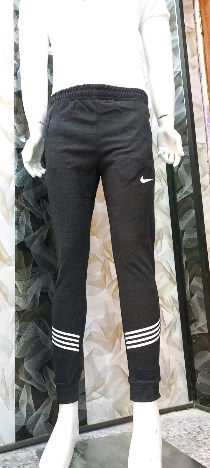 متوفر بجامة تركي صيفي خفيف
القياسات S/M/L/XL/XXL
سعر القطعة 8 الف قطعتين 15 الف
متوفر توصيل بغداد والمحافظات 5 الف
للطلب ***********