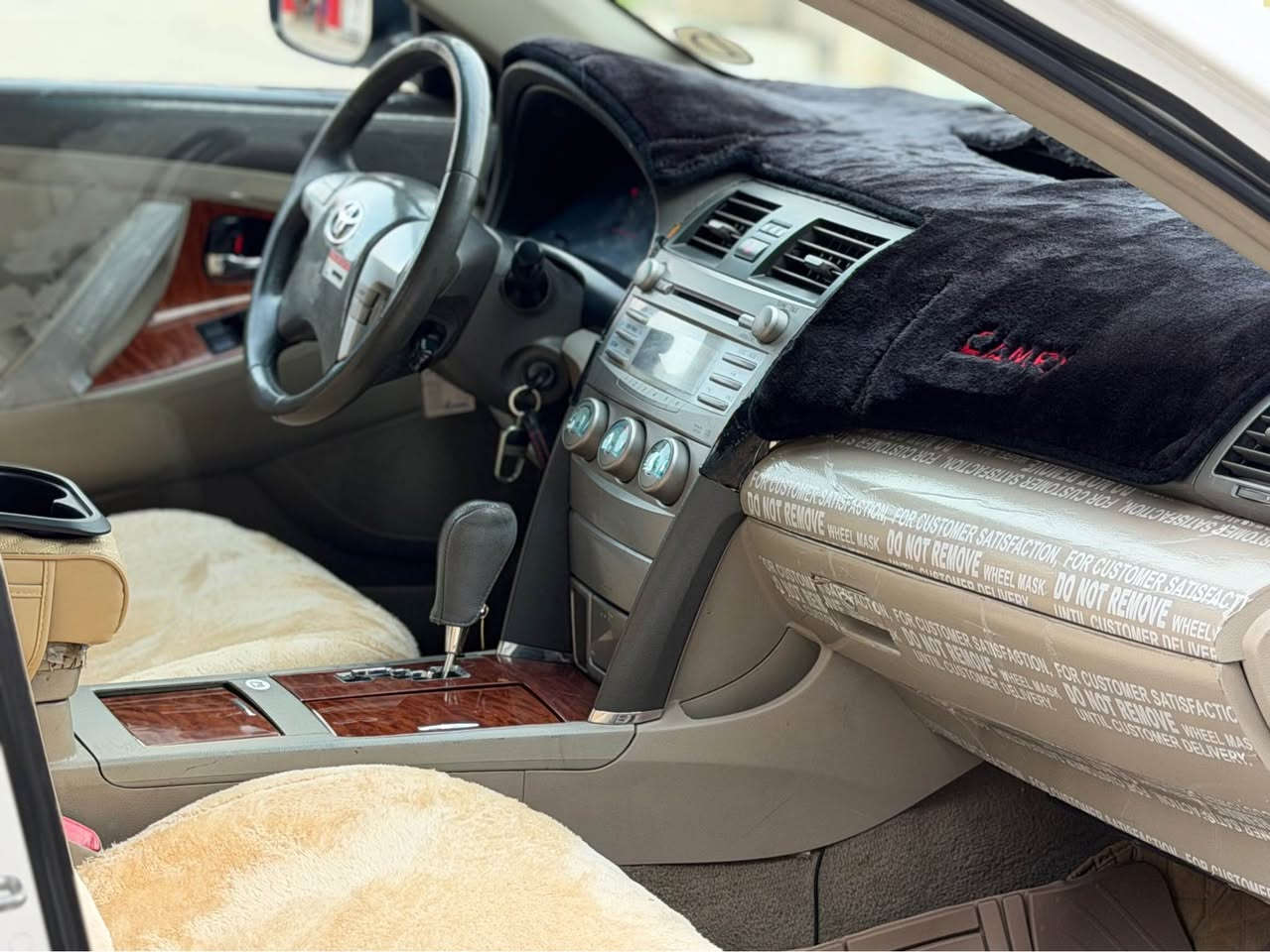 تويوتا كامري موديل 2009 خليجي GLX فول فول

                                                   سعر 116$ مجال قليل

سنوية رقم جديد لحد 2030 شرط تحويل غرامات
گير محرك بشرط مامفتوح  بدون صوت بدون بخار
ماشي 157 km
سيارا مكفوله  فقط شبر كارت جامرلغ امامي سكن 

مكاني كركوك 
رقم موبايل *********** كركوك, العراق
