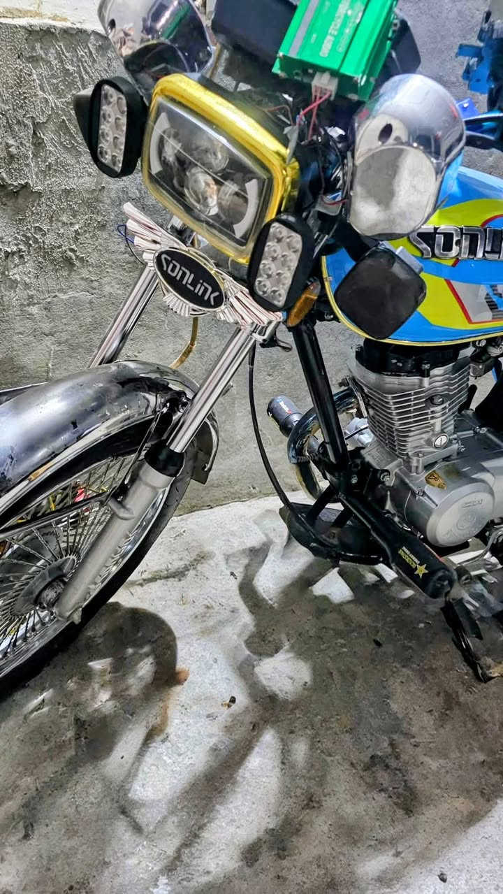 سلام عليكم دراجه للبيع تايكر موديل 2023( مرقم كامل سنويه بسمي الئ30)
محرك شرط دبلات شرط تايرات دراجه بعد حله من صوره  مال جناي عله يدي دراجه بيه نواقص خفايف 
اسعر خاص? او تصل ***********
