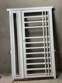 باب جديد • ٢م×١٫٢٥م • نجف ابو صخير