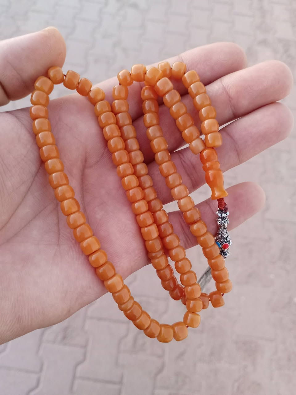 اللهم صل على محمد وآل محمد...
سندلس باكستاني انتيك حجم وسط ذروي (15 الف) 
مع ساعة سوماكس ياباني جديدة قطر مربع صغير (15الف)
مع حجرات فيروزج وزنهن ١٠ اغرامات ونص تقريبا (15 الف) 
مع سندلس باكستاني قديمة خشنة 101 عطاب قوي جدا
لون عسلي (25 الف)


**إذا كنت صاحب هذا الإعلان وتريد حذفه لأي سبب، رجاءا أرسل رسالة إلى الدعم الفني**