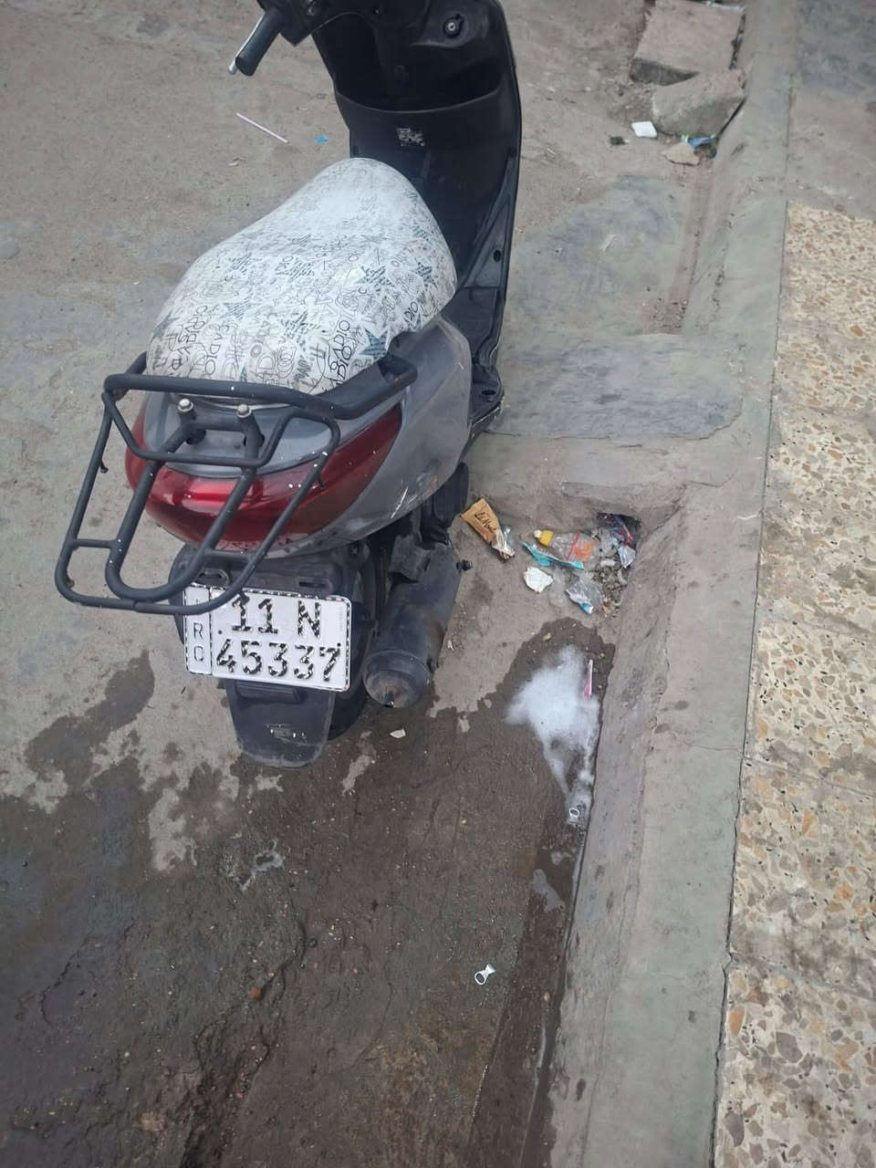 دراجه بريز مرقم للبيع الاتصال***********
