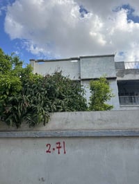 :  قطعة أرض للبيع  📍 موقع مميز وقريب من مستشفى الخيال  ▪️ المساحة: 195...