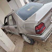 رينو 19 للبيع السعر 10 وبيها مجال سيارة كير محرك شرط مايعوزها كلشي  شر...