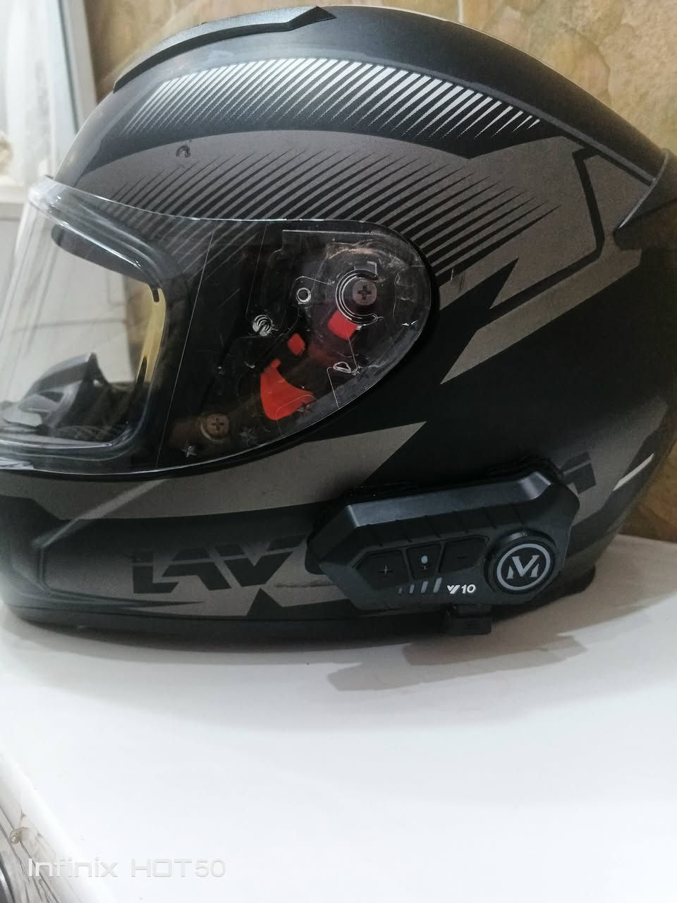 السلام عليكم خوذة أصلية ووياهة جامتين سودة مضلله وجامة عادية شكلها كلش حلو ووياهة سماعة بلوتوث نفس الي بالفيديو استخدامهن شهر واحد سعرهة 60 الخوذة والسماعات


**إذا كنت صاحب هذا الإعلان وتريد حذفه لأي سبب، رجاءا أرسل رسالة إلى الدعم الفني**