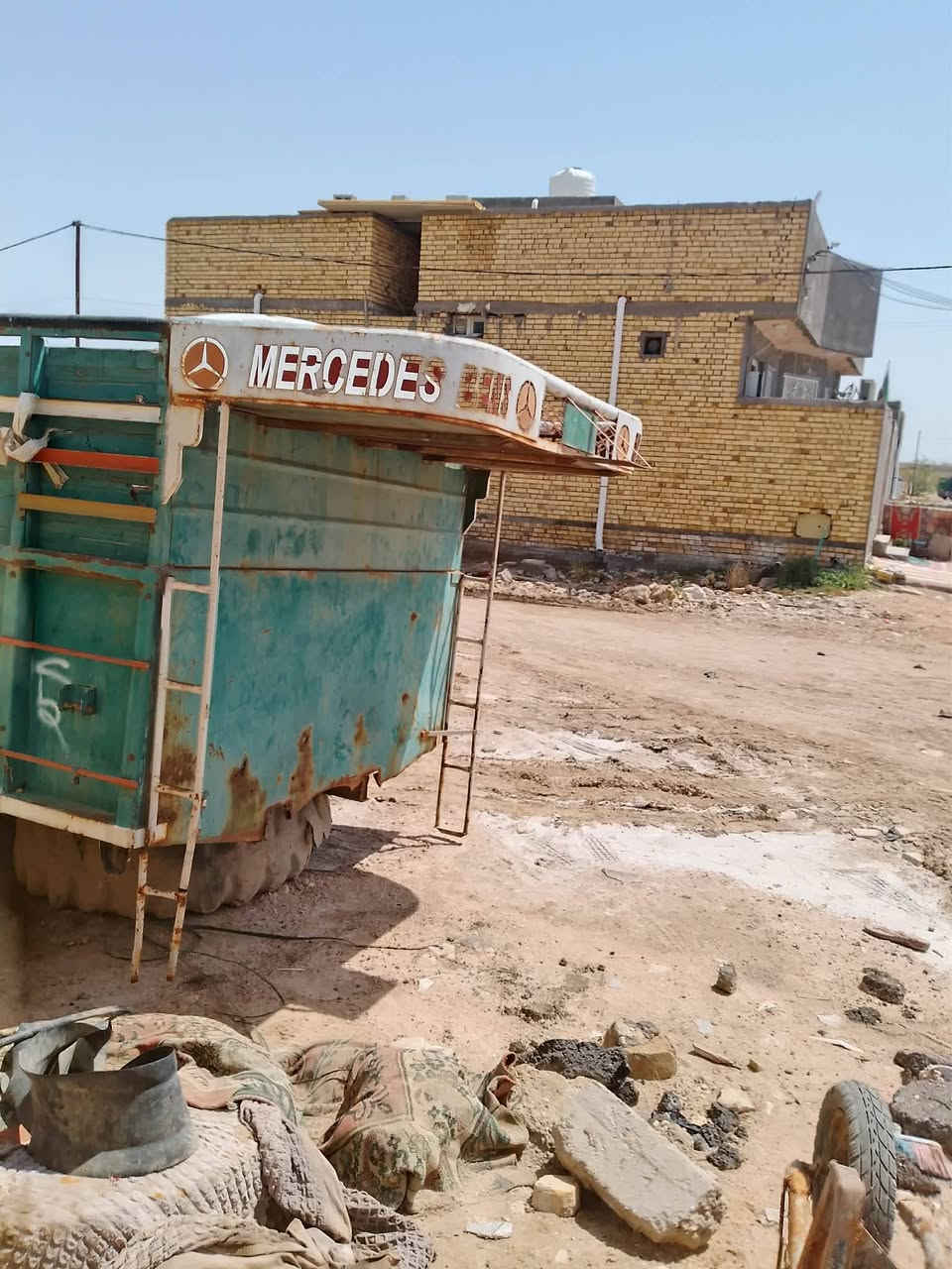 سلام عليكم بدي قچمه لبيع ***********
