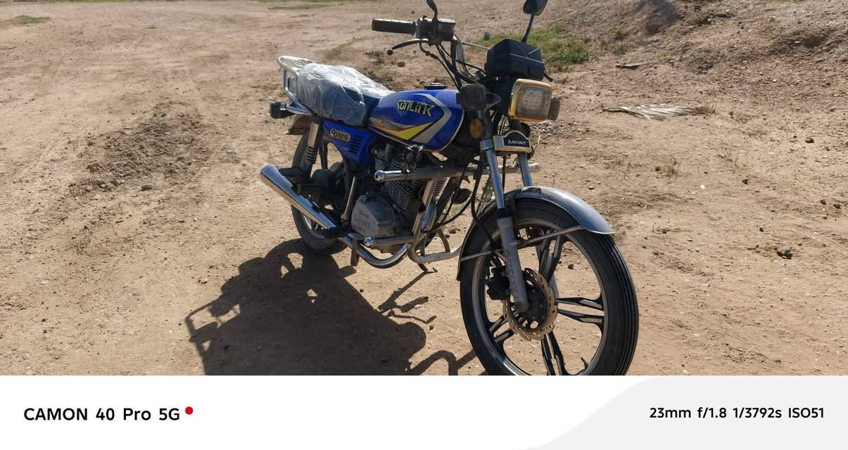 دراجه سيفان نضيفه بيها ورقه 
الرمادي الجزيره السعر 550000
اتصل عل ***********
