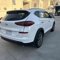 توسان للبيع 2021 وارد امريكي  فول مواصفات ماعدا الفتحه  ماشيه 74 الف ل...