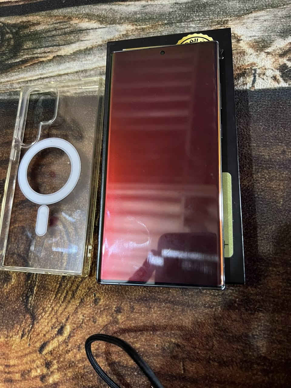 سلام عليكم سامسونج إس 23 ألترا  ذاكره256 لون سمنتي شركه عين الفهد جهاز بالجيس شخط مآبي ملحقاته كارتون وكيبل شحن الأصلي مالته مكفول السعر 700 قفل رقم الهاتف ***********
