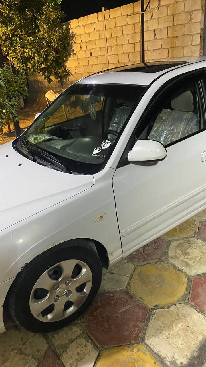 إسلام عليكم
النترا ٢٠٠٦ ماشيه ١٢٤ km
السياره وضع شركه جاهزه من كلشي تبريد تدفئه كله شغال 
رقم بغداد بأسمي مكان السياره كربلاء الحسينه 
☎️ ***********
