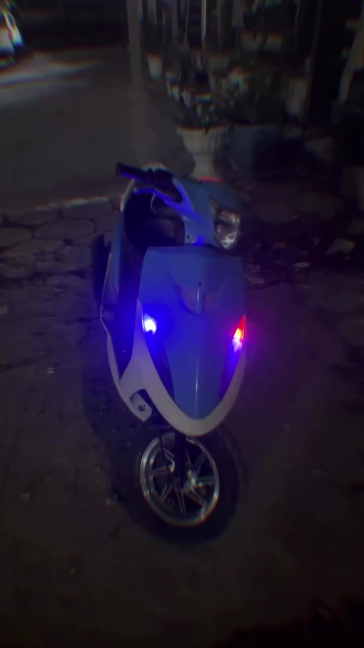 السلام عليكم ماكس للبيع دراجه خير من الله بوشته 56 وبيه راديتر وبيه ويلاة ودبل رياضي اشاير وكهربائيات كامه وشغاله وبيه صالنصهFM مكاني بغدادالامين الثانيه السعر 600 وبيه مجال للستفسار ***********
