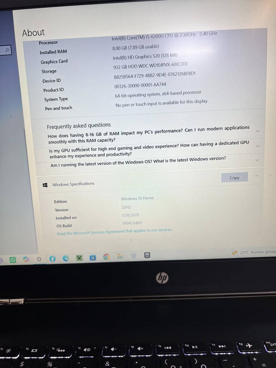السلام عليكم لابتوب hp للبيع مستعمل نظيف 
النظام وندوز 10
الهارد 932
الرام 8 
كوري i5
بقيه المواصفات مرفقه مع صور 
سعرها 300 وبيها مجال بسيط عنوان بغداد للاستفسار ***********
