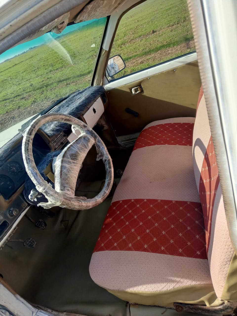 بيكم مديل 80 حداديه جديده محرك اكسن گير شرط محرك معمر رايمن  رقم صلاح الدين  وايرمنيه كلهه شرط   تواير فوك نص عمر   السعر  23 بي مجال للشاري/***********
