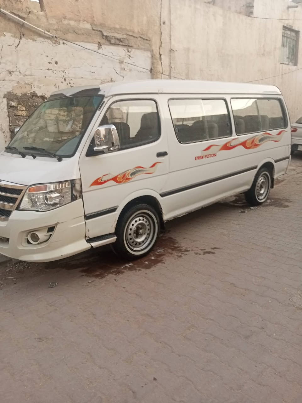 السلام عليكم للبيع فتون للبيع موصليه موديل 14 ماكينه وقير واكسن كفاله سعر36 مكان نجف) ***********
