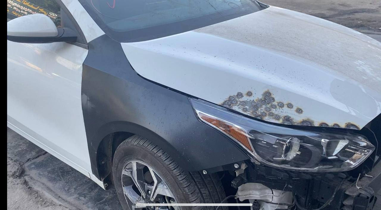 السلام عليكم فورتي ابيض موديل ٢١بسمي أمريكي حادثها خفيف جاملغ امامي والبدنه الخلفيه وقبق جنطه نفسه بس صبغ ليبل واحد مكينه دوش ٢٠٠٠وكير سفتي ابلاديات مامفتوحات ومال جناي والله بانزين محسن وحتى الكتلوك موجود نص فول ماشيه ٧٥الف وصور حادثها بالمنشور لغد وشاصي وايرباك مكفولة دوشمه وتخم تاير وباتري جديد السعر ١٤٥وبيها مجال للطيبين مكاني الحريه الاولى *********** أبو يزن وبالعافيه على الياخذها
