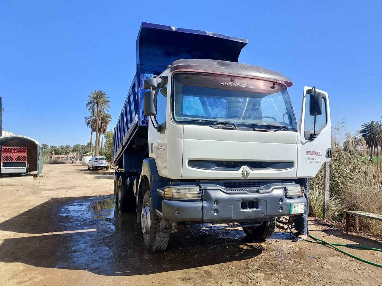 للبيع سياره رينو مديل ٢٠٠٠٠ بأم ونوزل بلادي مكفول مكينه وكير مجموعه سعر٢٢٥ ورقه راقم بغداد نشائيه مكان سياره ميسان


**إذا كنت صاحب هذا الإعلان وتريد حذفه لأي سبب، رجاءا أرسل رسالة إلى الدعم الفني**