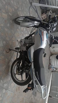 دايون عضم لبيع مديل 2023 طالعه بل2026 ماشيه اربع تالف 07822676201